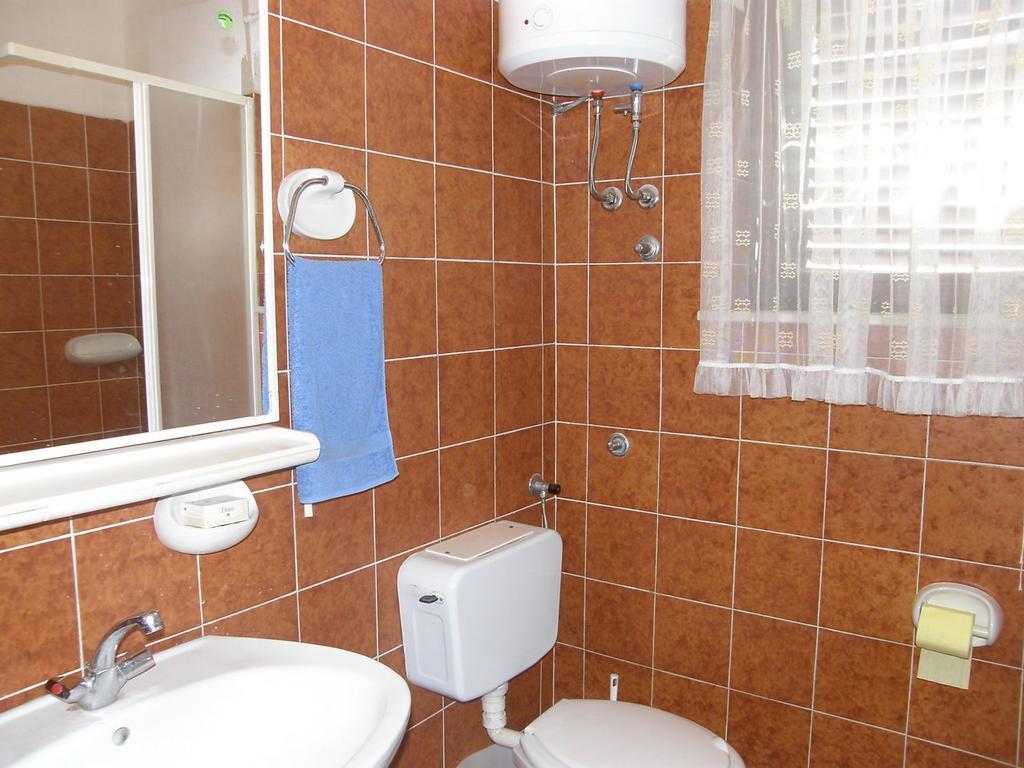 Apartment Marija By Interhome Supetar Phòng bức ảnh